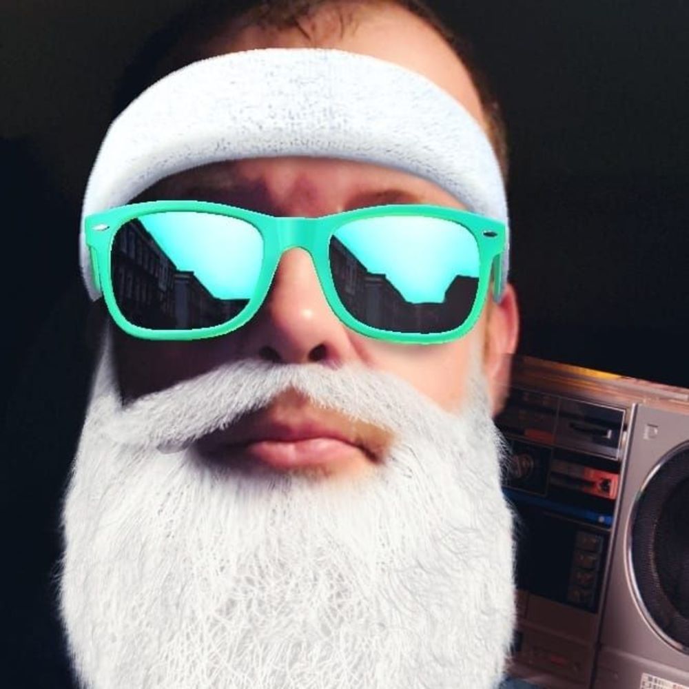 Meet your Posher, Derrick